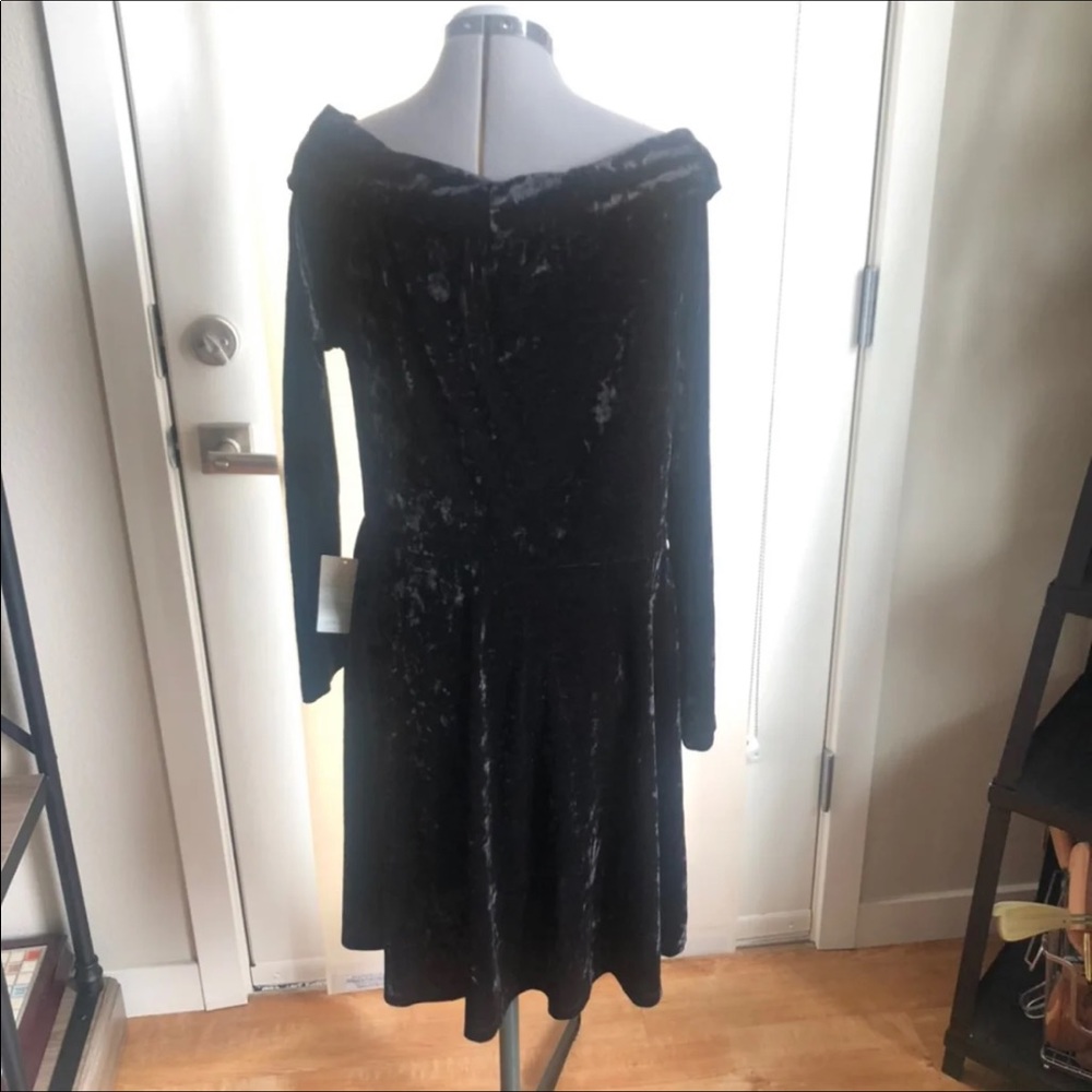 Chelsea28 Black Velvet Dress Xl - image 4